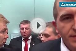 В России паника: валютные ипотечники штурмуют банки